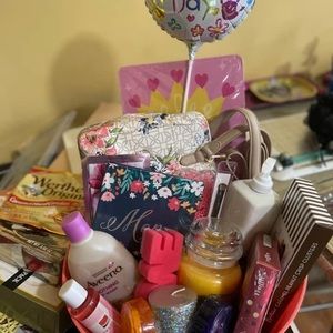 Mother’s Day basket 🥰